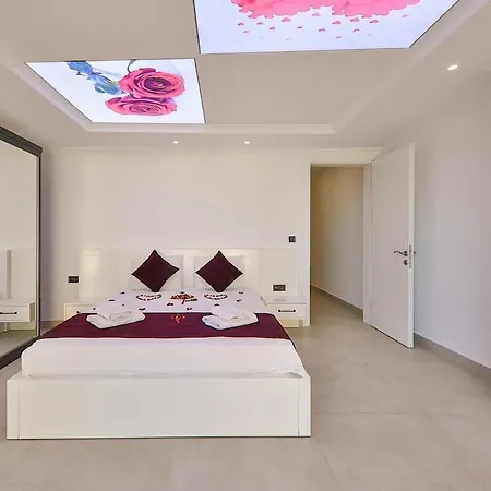 Villa Luxury Sky With Sea View Kaş