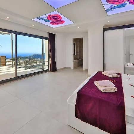 Luxury Sky With Sea View *